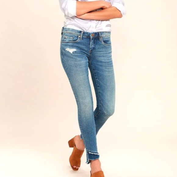 Blank NYC Denim - Blank NYC Skinny Classique Raw Step Hem Jeans - 25